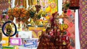 Agra: Where History, Food, and Shopping Collide 13 kinari bazar agra